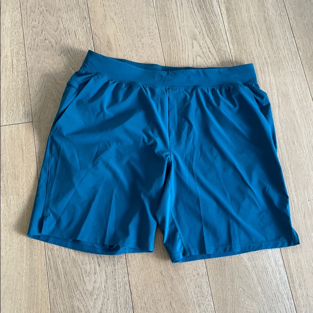 Lululemon men’s shorts